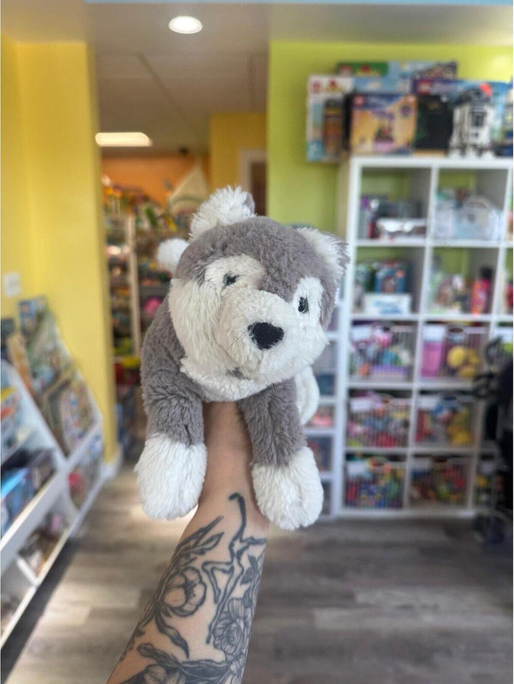 Jellycat Hudson Husky plush stuffed animal - Retired